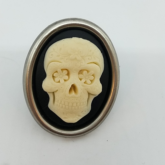 GASOLINE GLAMOUR Jewelry - Sugar skull resin cameo cocktail ring sample GASOLINE GLAMOUR Jewelry - Sugar skull resin cameo cocktail ring sample